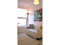 Studio Flat, Cross Green Lane, LS9