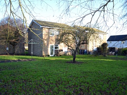 1 Bed Flat, Silverdale Avenue, CB23