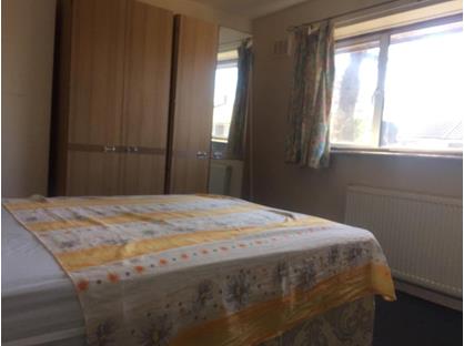 Room in a Shared Flat, Priors Walk, RH10