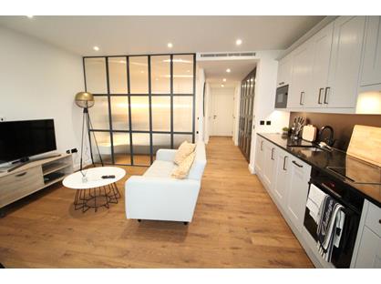 1 Bed Flat, Arrival Square, E1W