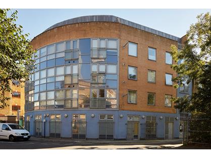 3 Bed Penthouse, Raquel Court, SE1