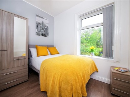 Room in a Shared House, Townsend Road, M27