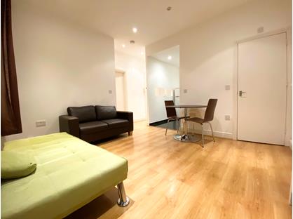 1 Bed Flat, Cambridge Gardens, W10