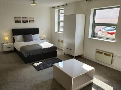 Studio Flat, High Street, NG21