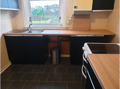 3 Bed Flat, Dryburgh Avenue, FK6