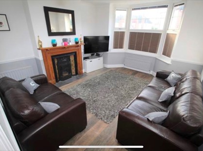 3 Bed Semi-Detached House, Worplesdon Road, GU2