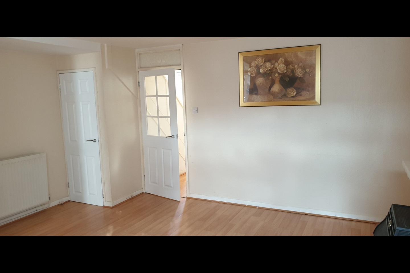 3 Bed Terraced House, Eldart Close, RG30 photo 2