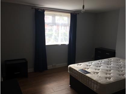 1 Bed Flat, Beechfield Avenue, M26