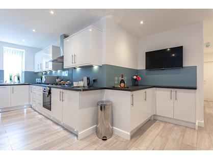 Room in a Shared House, Meyer Street, SK3