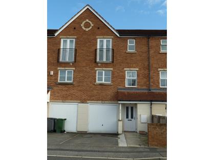 4 Bed Terraced House, Stanks Drive, LS14