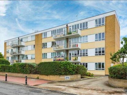 2 Bed Flat, Bathurst Walk, SL0