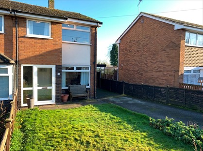 4 Bed Semi-Detached House, Park Street, ST14