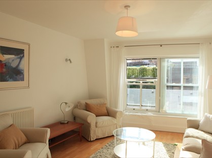 1 Bed Flat, Farringdon Road, EC1M