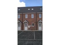3 Bed Terraced House, Kingswood, HU7