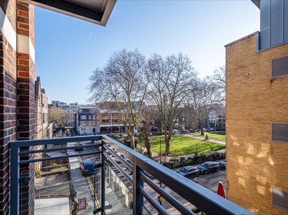 2 Bed Flat, Hoxton Square, N1