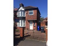3 Bed Semi-Detached House, Vaughan Avenue, M40