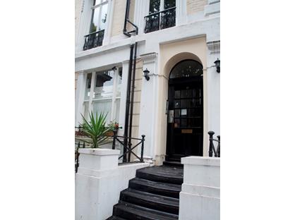 1 Bed Flat, Queensborough Terrace, W2