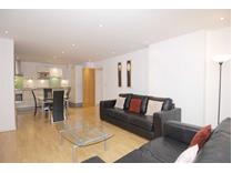 2 Bed Flat, Albert Embankment, SE1