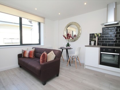 1 Bed Flat, Wing House, HP20