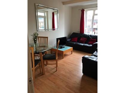 Room in a Shared Flat, Grover House, SE11