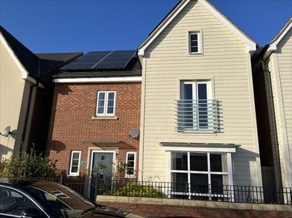 4 Bed Detached House, Wayside Crescent, PE7
