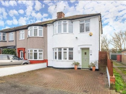 2 Bed End Terrace, Lea Crescent, HA4