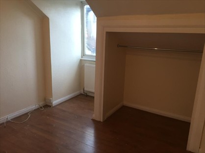 Room in a Shared Flat, Top Floor Front Room, BR3