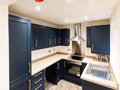 3 Bed Terraced House, Esmond Street, L6