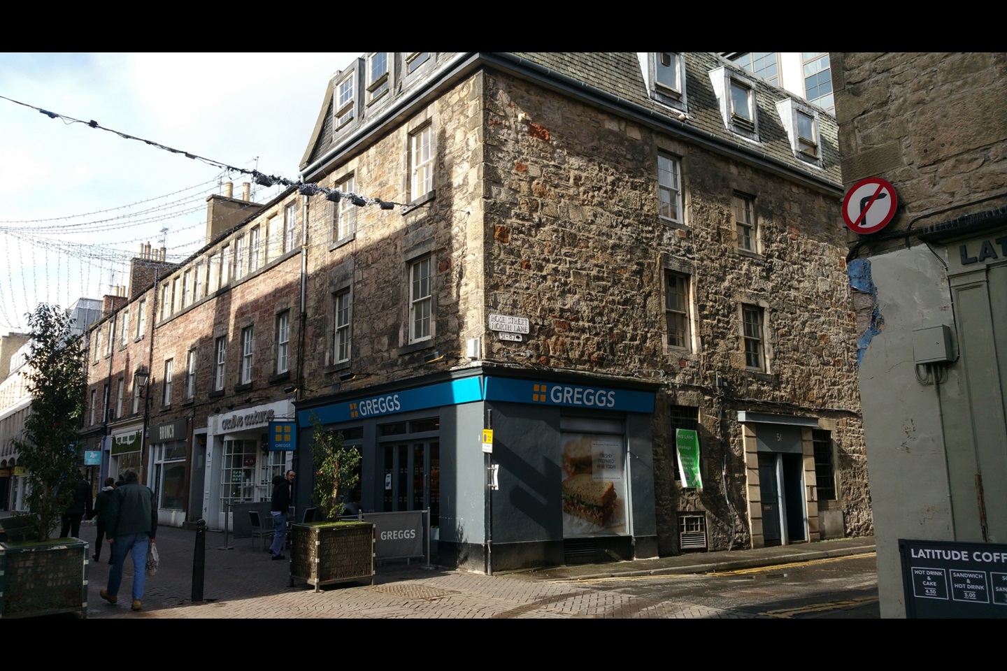 3 Bed Flat, Rose Street North Lane, EH2