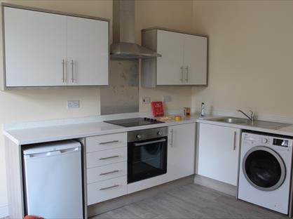 1 Bed Flat, Wellfield Place, LS6