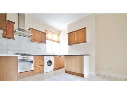 Room in a Shared Flat, Woodside Road, N22