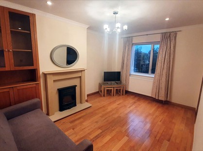 2 Bed Maisonette, Whitehall Road, UB8