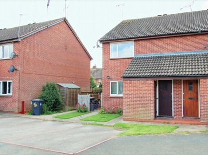 1 Bed Terraced House, Seymour Road, B49