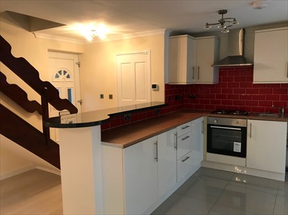 4 Bed Terraced House, Emerald Close, E16