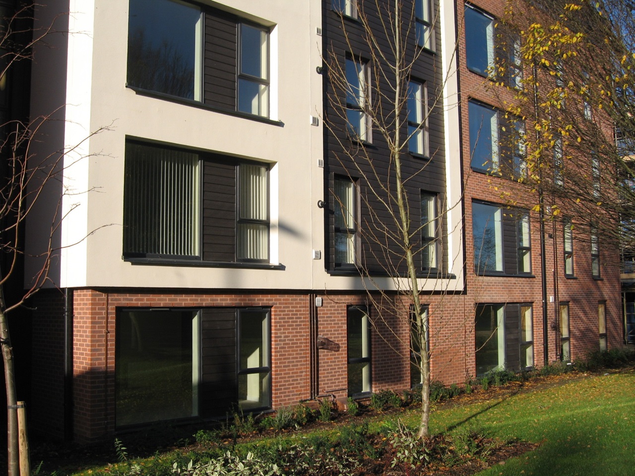 Coventry 2 Bed Flat, Bannerbrook Park, CV4 To Rent Now for £900.00 p/m