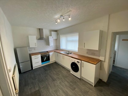 2 Bed Terraced House, Hassam Avenue, ST5