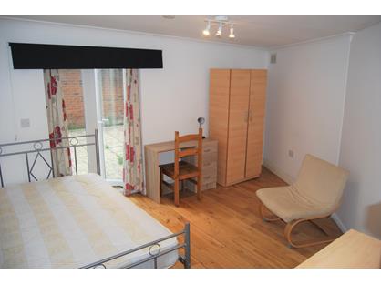 Room in a Shared Flat, Brixton Hill, SW2