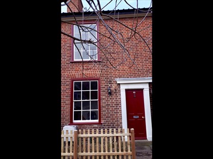 3 Bed Terraced House, Cowgate, NR3