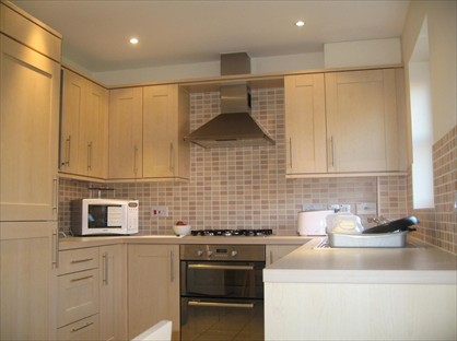 Room in a Shared House, Campbell Fields, GU11