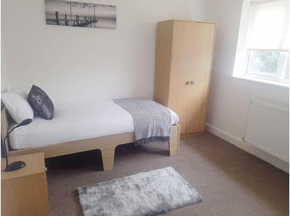 Room in a Shared House, Prospect House, S81