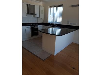 2 Bed Flat, Farnley Road, SE25