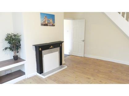 2 Bed Terraced House, Ellesmere Street, M38