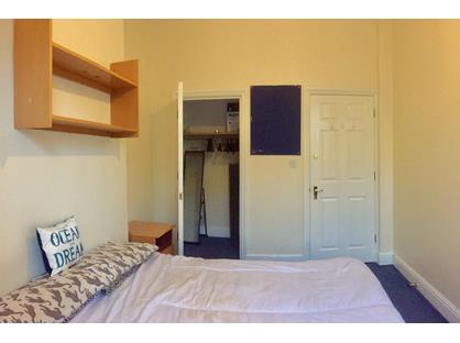 Room in a Shared Flat, Cambridge Avenue, NW6