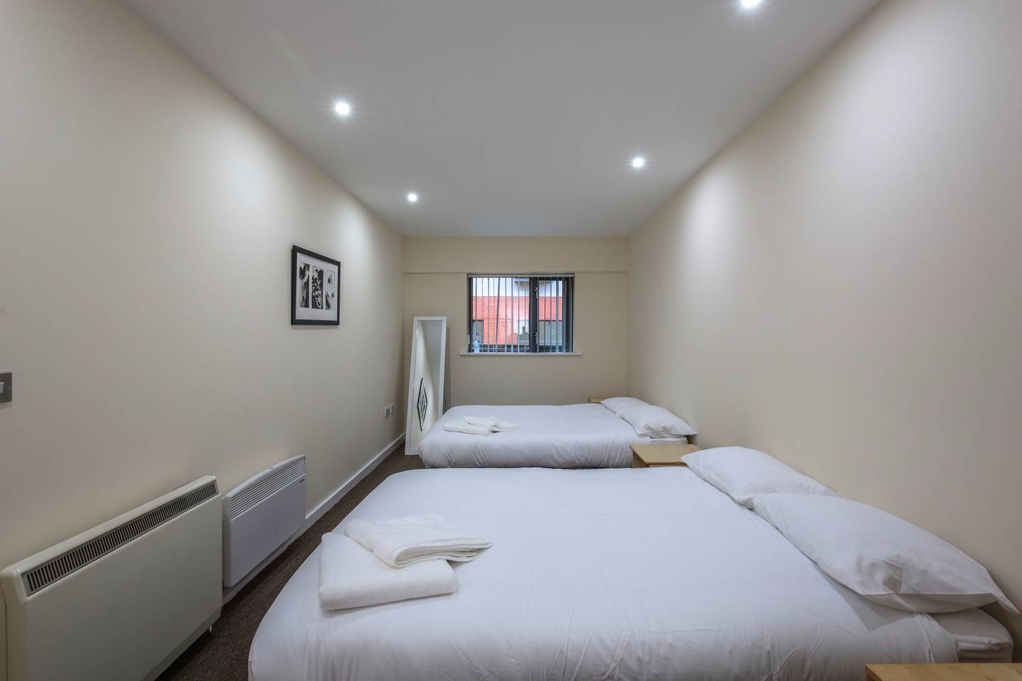 2 Bed Flat, Pall Mall, L3 photo 5