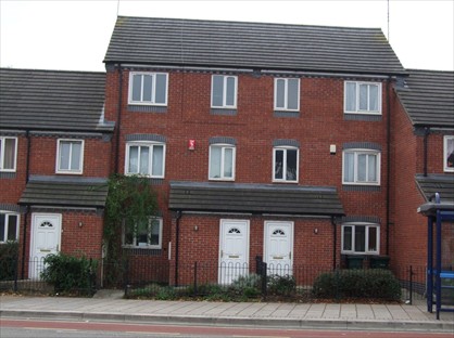 4 Bed Terraced House, Broomfield Mews, CV1