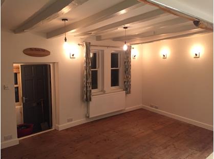 2 Bed Maisonette, New Road, YO22