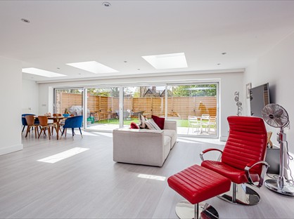 4 Bed End Terrace, Canterbury Close, BR3