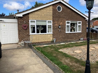 2 Bed Bungalow, Dick Turpin Way, PE12