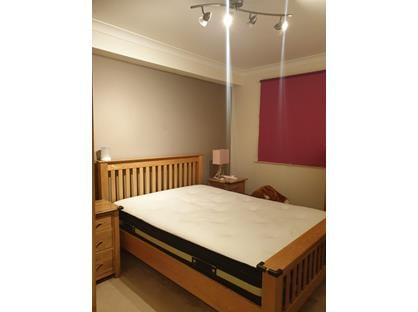 Room in a Shared Flat, Mullards Close, CR4