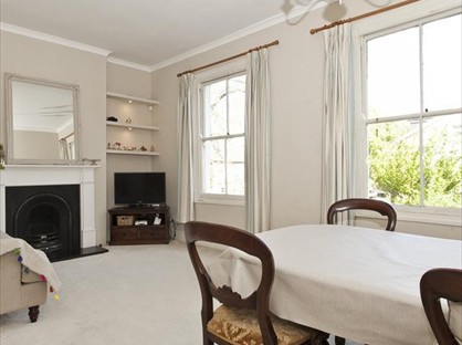 2 Bed Flat, Ashbourne Grove, SE22